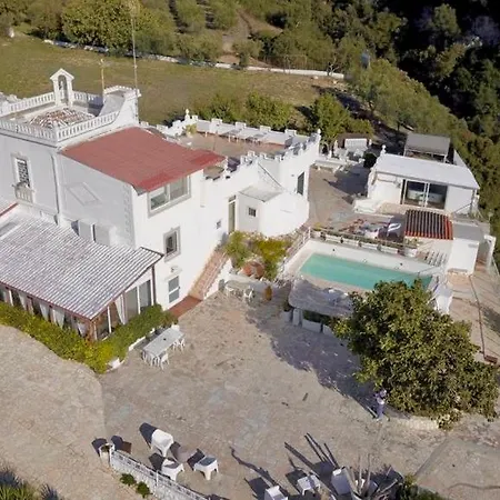 Masseria Sant'elia 3* קסטלנטה